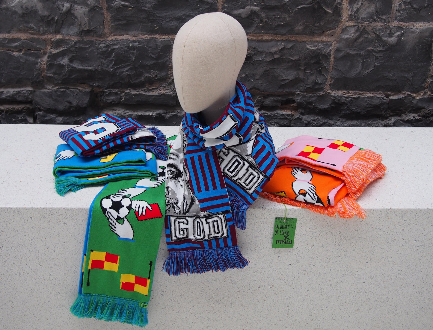 Handball Claddagh Scarf Green and Blue