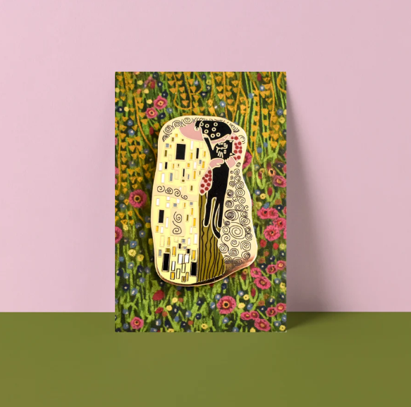 The Cat Kiss Pin Niaski