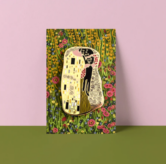 The Cat Kiss Pin Niaski