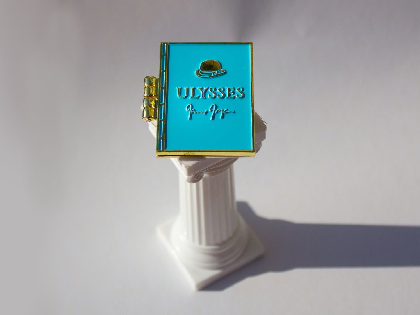 Ulysses 100 Pin